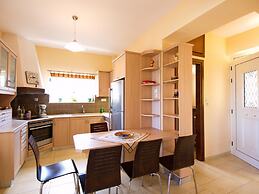 Villa Avra in Vrises