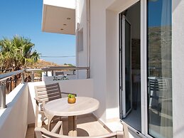 Villa Nikos in Megala Chorafia