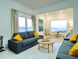 Villa Nikos in Megala Chorafia