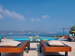 Villa Nikos in Megala Chorafia