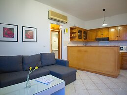Rouladina Apt 3 in Stalos