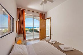 Rouladina Apt 3 in Stalos