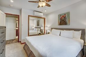 Modern and Updated St James Premium 3 Bedroom Residence 3 Condo by Red