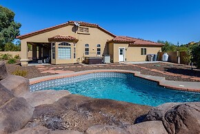 Casa Dynamite 4 Bedroom Home by RedAwning