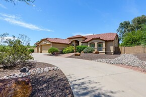 Casa Dynamite 4 Bedroom Home by RedAwning