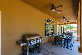 Casa Dynamite 4 Bedroom Home by RedAwning