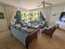 Villa Renaissance Grace Bay