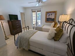 Villa Renaissance Grace Bay