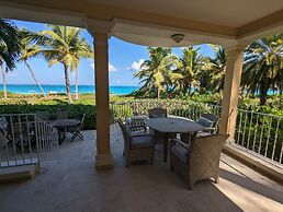 Villa Renaissance Grace Bay