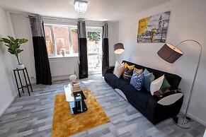 25 Mins to CL! A London 2-bedhome - Sleeps 1-4!