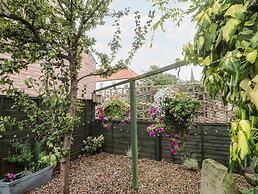 Islestone, 1 Temperance Terrace