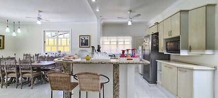 Casa Amarela - Riviera