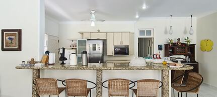 Casa Amarela - Riviera