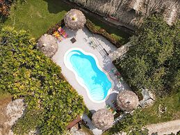 Makenke Hostel By Los Colores Ecoparque