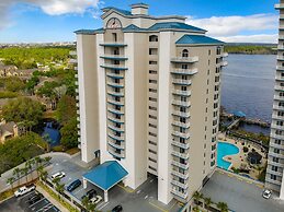 Lakefront Resort in Heart of Orlando Attractions - Tu Casa Vacations