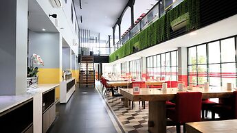 Moritz Hotel Rsab Harapan Kita