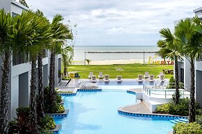 Hatchao Heritage Beachfront Resort