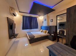 hotel mari aai residency