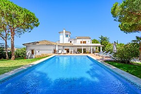 Sotogrande White House Villa