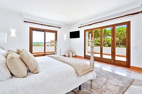 Sotogrande White House Villa