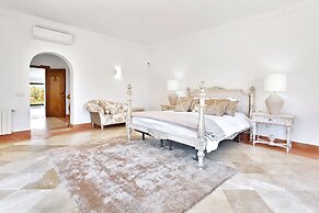 Sotogrande White House Villa