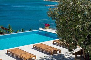 Villa Gina by Elounda Island View Villas