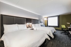 Holiday Inn Express & Suites Toronto Airport South by IHG