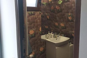 2brcabin-fireplace-hottub-sauna-skiresort