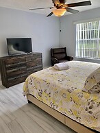 Three Bedroom Apartment #2 -- 5009 LBC -- Vusa Three Bedroom Condo Apa