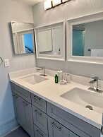 Three Bedroom Apartment #2 -- 5009 LBC -- Vusa Three Bedroom Condo Apa