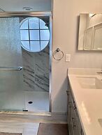 Three Bedroom Apartment #2 -- 5009 LBC -- Vusa Three Bedroom Condo Apa