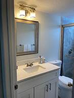 Three Bedroom Apartment #7 -- 2737 NPB -- Vusa Three Bedroom Condo Apa