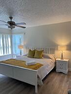 Three Bedroom Apartment #7 -- 2737 NPB -- Vusa Three Bedroom Condo Apa