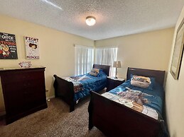 Three Bedroom Apartment #3 -- 5014 LBC -- Vusa Three Bedroom Condo Apa