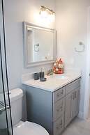 Three Bedroom Apartment #4 -- 5014 LBC -- Vusa Three Bedroom Condo Apa