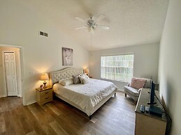 Three-bedroom Apartment - 5009 LBC - Vusa