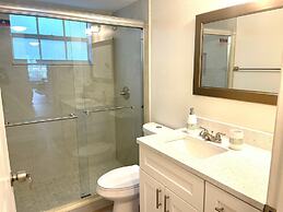 Three Bedroom Apartment #5 -- 5003 LBC -- Vusa Three Bedroom Condo Apa