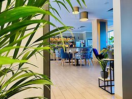 CONRAD Comfort Hotel****