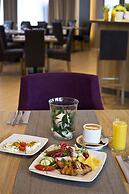 CONRAD Comfort Hotel****