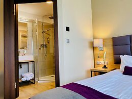 CONRAD Comfort Hotel****