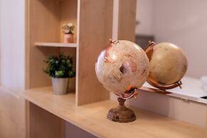 Remarkable Luxurious Home at the Edge of City