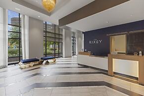 Placemakr Marymount Ballston