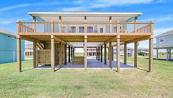 Tideâs Up 3 Bedroom Home by RedAwning