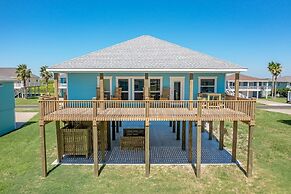 Tideâs Up 3 Bedroom Home by RedAwning