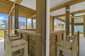 Tideâs Up 3 Bedroom Home by RedAwning