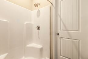 Tideâs Up 3 Bedroom Home by RedAwning