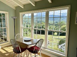 Peace Of Paradise 2 Bedroom Home by RedAwning