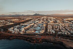 Radisson Blu Resort Lanzarote - Adults Only +16
