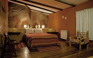 Hotel Mallku Cueva