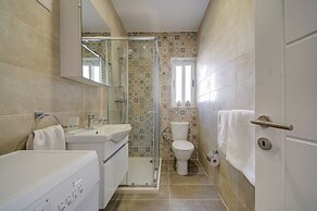 Tritoni Marina Apartments and Suites